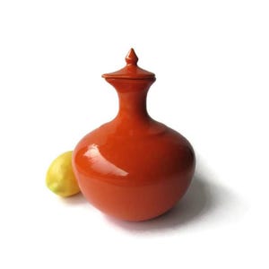 Bauer Plainware Orange Carafe; Bauer Carafe, Bauer Coffee Pot, Bauer Pitcher, Bauer Tea Pot, Bauer Plainware, Bauer Orange, Bauer Serving