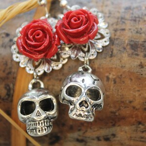 Skull & Red Rose Skull Concho Sterling Silver & Ziruconia Skull & Red Rose Skull Concho Sterling Silver & Ziruconia