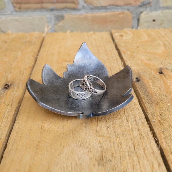 Maple Leaf metal ring dish, Forged 6th iron anniversary gift, Steel nature finish blacksmith made candle holder,small modern industrial bowl