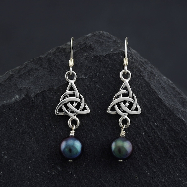 Celtic Trinity Knot Black Peacock Freshwater Pearl Earrings Sterling Silver. June Birthstone Scottish Jewelry Wedding Earrings. Gift for Her