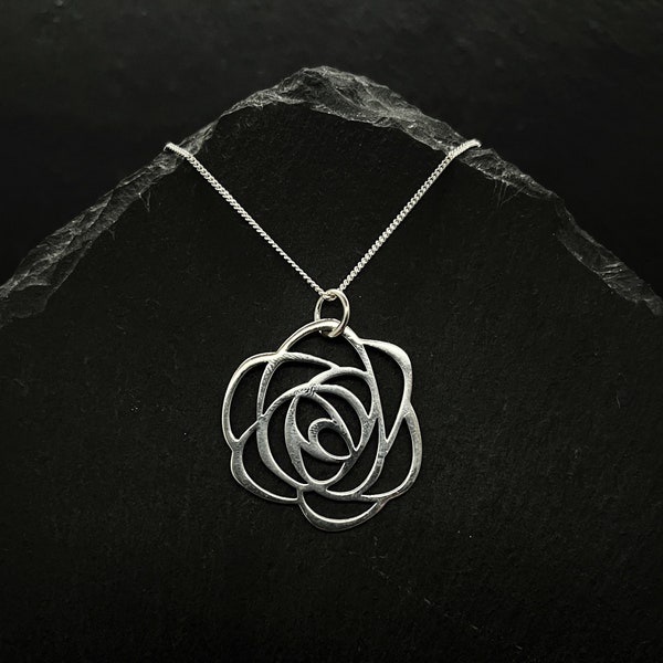 Collier rose Glasgow, bijoux en argent sterling, collier art déco, bijoux Tudor. Collier en argent, bijoux écossais, cadeaux de mariage, bijoux d'été