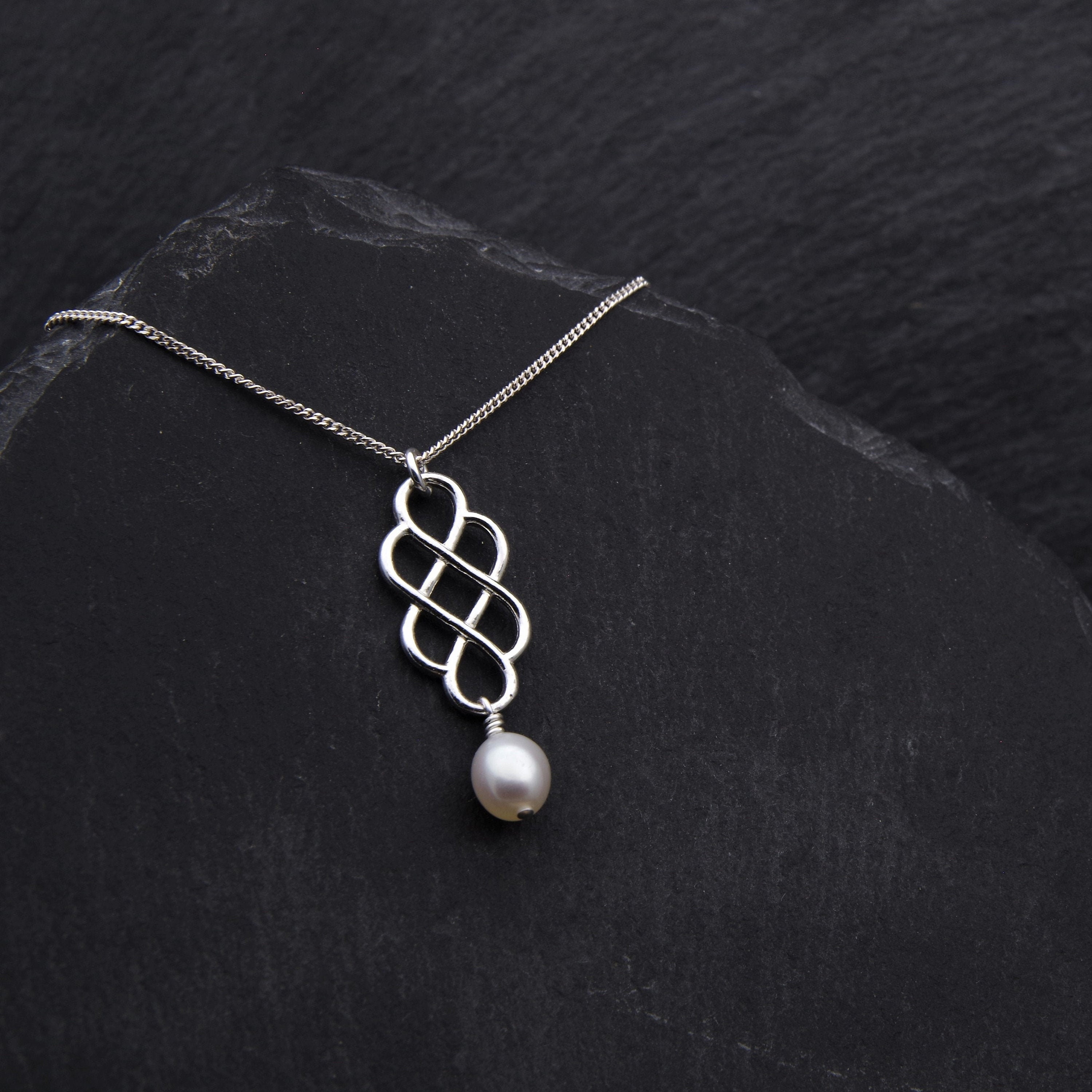 Celtic Love Knot Pearl Necklace 