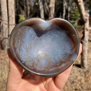 Heart shaped agate bowl, heart shape crystal dish, stone ashtray, trinket bowl