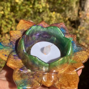 Lotus flower candleholder, tea light holder, resin art, handmade candleholder