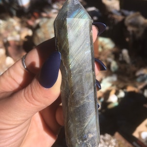 DT Labradorite tower, labradorite wand stone