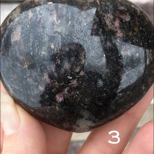 Rhodonite puffy heart, stone heart, crystal hearts, sallysgemtreasures, rocks for home 3