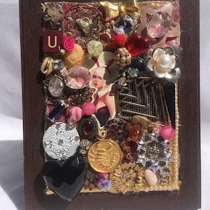 Beautiful framed recycled jewelry art // decoration // salvaged // repurposed art // art assemblage //jewelry collage // upcycled costume