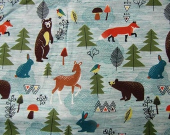 Hilco, Sweat Wallstory with forest animals from Hilco