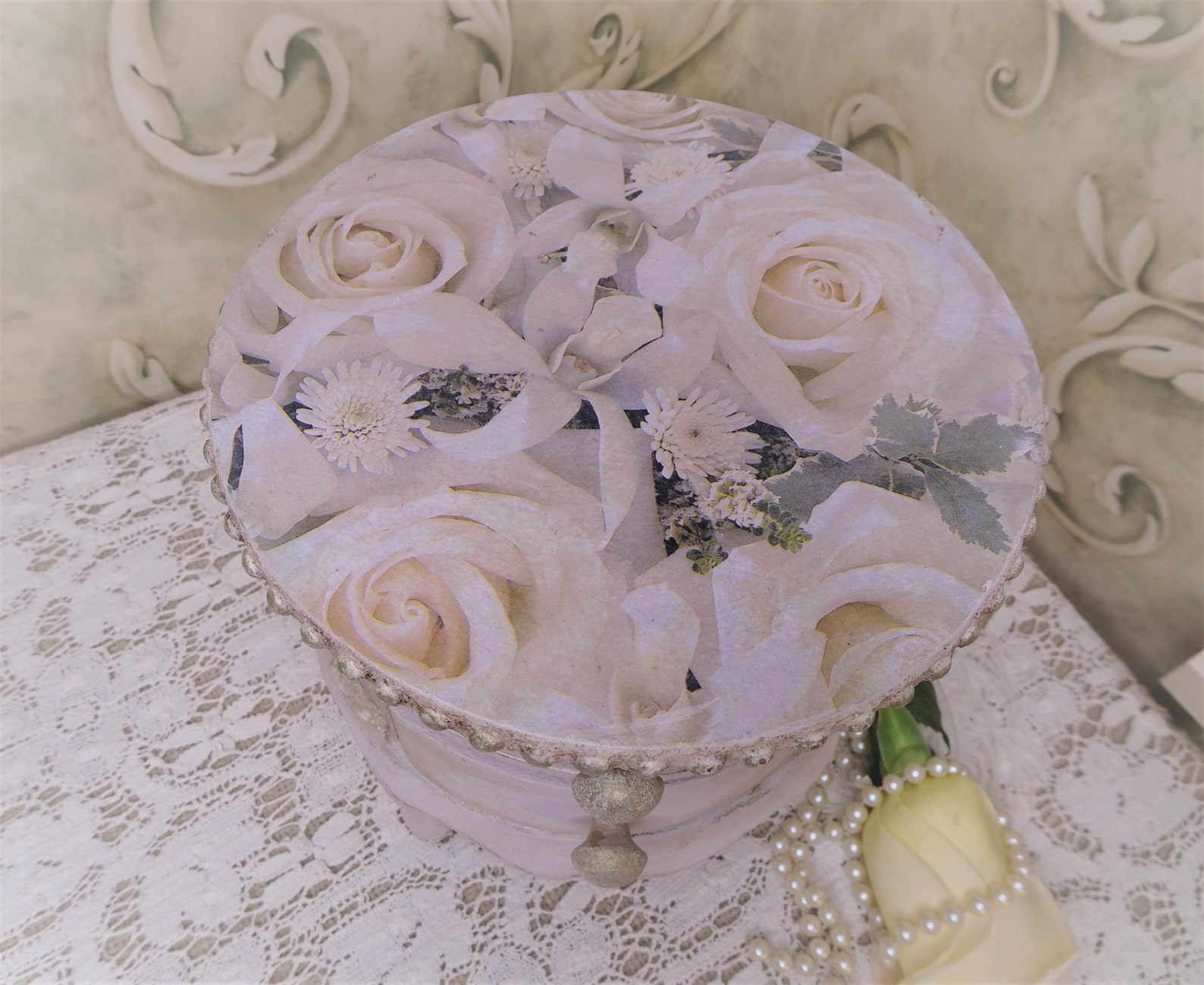 Round Pink Jewelry Box Roses Vintage Refinished Shabby Etsy