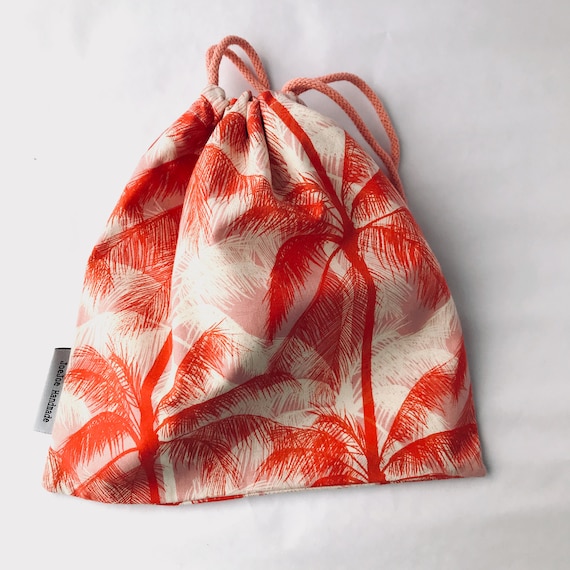 drawstring toiletry bag