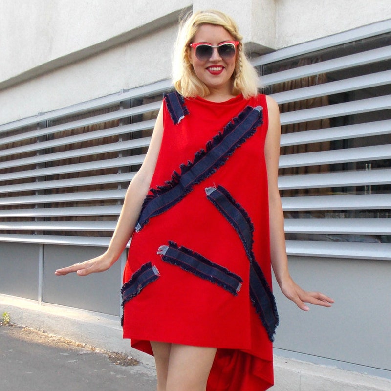DRAPED TUNIC WITH TIE-COLLAR