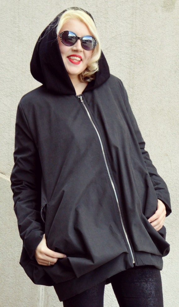 Black Waterproof Jacket / Casual Black 