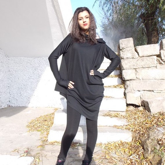 extravagante asymmetrische tuniek zwart-wit shirt Vrouw asymmetrische jurk asymmetrisch vrouwenshirt Kleding Dameskleding Tops & T-shirts Tunieken 