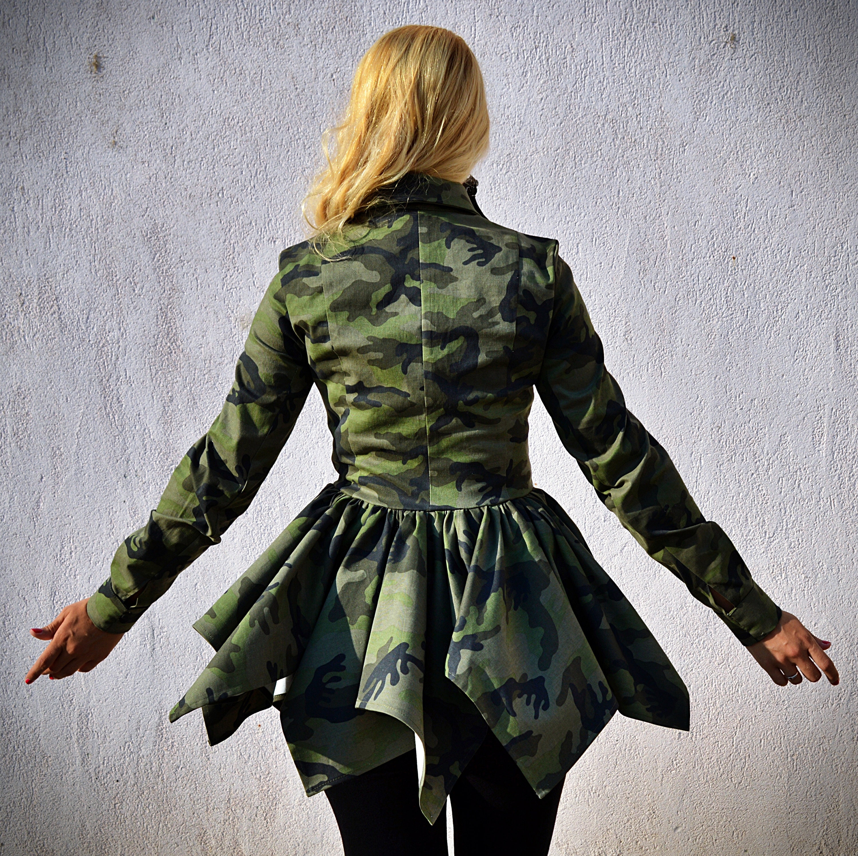 Ruffle camo cheap jacket