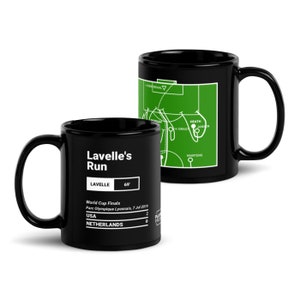 Greatest USWNT Plays Mug: Lavelle's Run (2019) Field Black