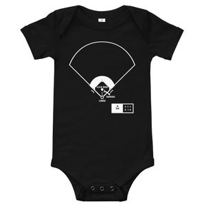 Greatest Republican President Pitches Baby Bodysuit: The Bush's take the field (2015)