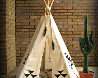 Teepee tent, playtent, handprinted, natural cotton fabric