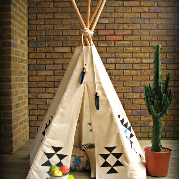 Teepee tent, playtent, handprinted, natural cotton fabric