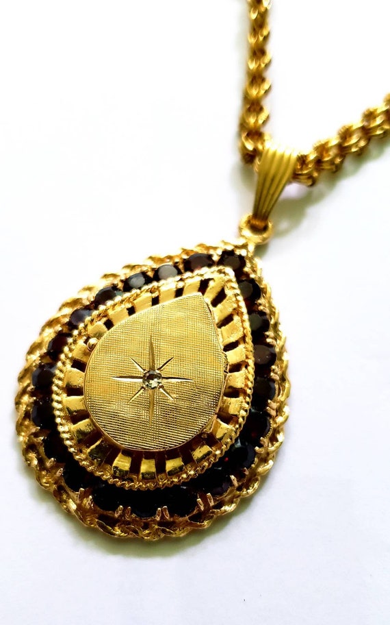14k locket | ornate vintage garnet locket | 14k l… - image 5