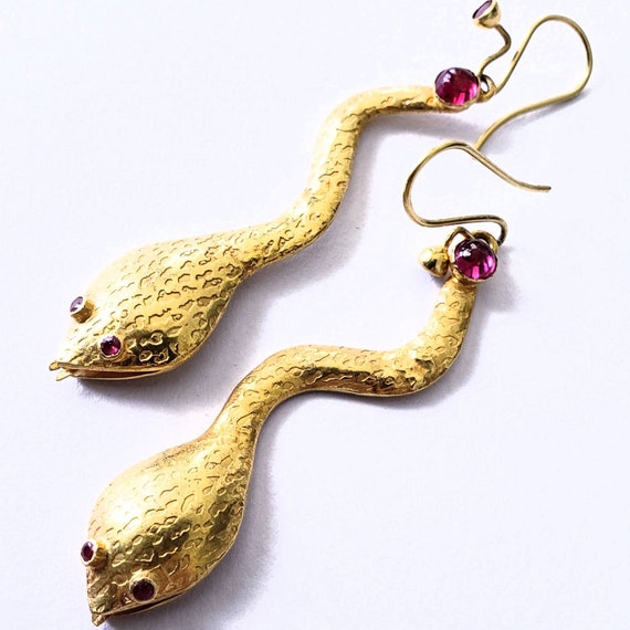 Snake earrings | ruby earrings | 18k snake earrin