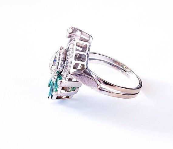 Stunning Pear cut diamond  ring | 18K diamond eng… - image 3
