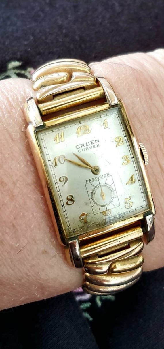 Gruen Curvex wristwatch | 42 mm.  Curvex  | 10k g… - image 1