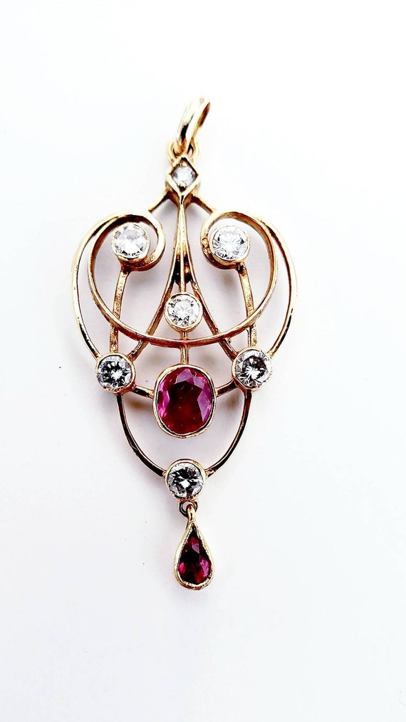 Art Nouveau diamond ruby pendant | Art Nouveau rub