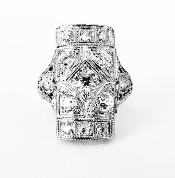 Circa 1920 art deco Diamond ring | 18k diamond en… - image 8