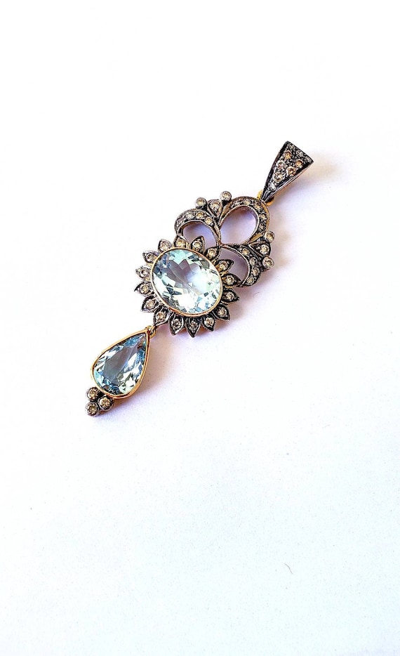 Aquamarine pendant | 18k diamond pendant | Aquama