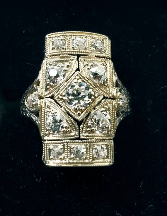 Circa 1920 art deco Diamond ring | 18k diamond en… - image 6