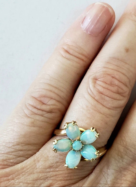 Vintage Opal daisy ring | Opal flower ring | 14k … - image 3