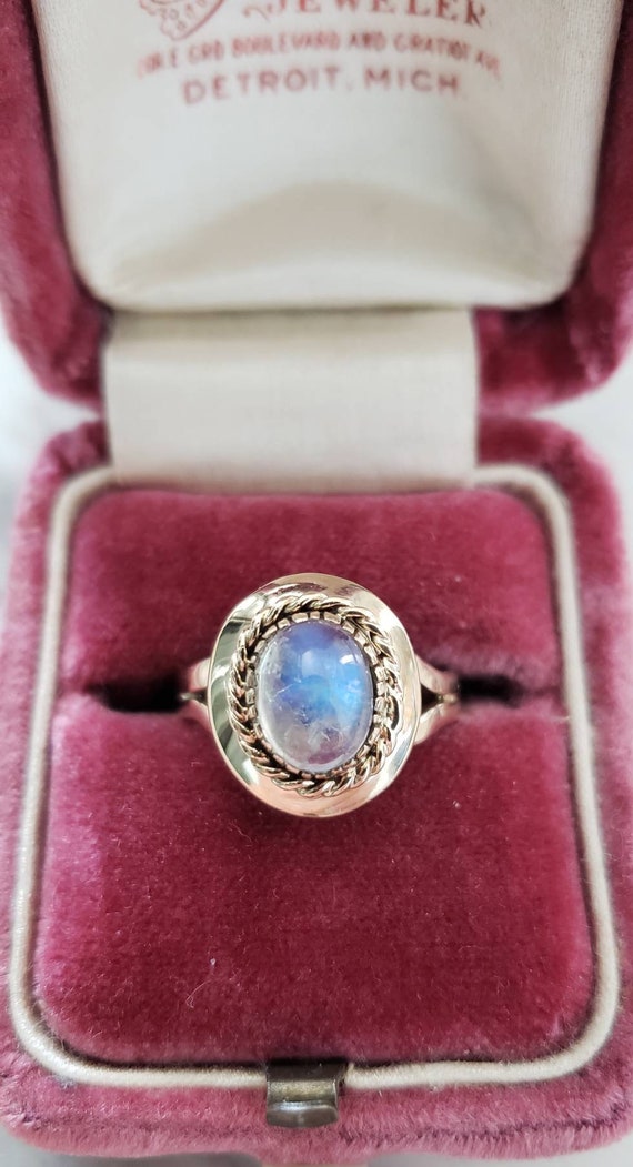 14k moonstone ring | cabochon moonstone ring | moo