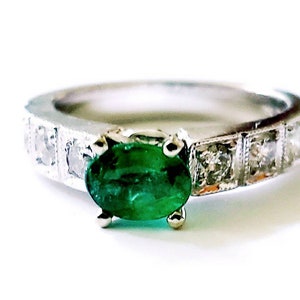 Anillo de tenis de diamantes / Anillo de diamantes esmeralda