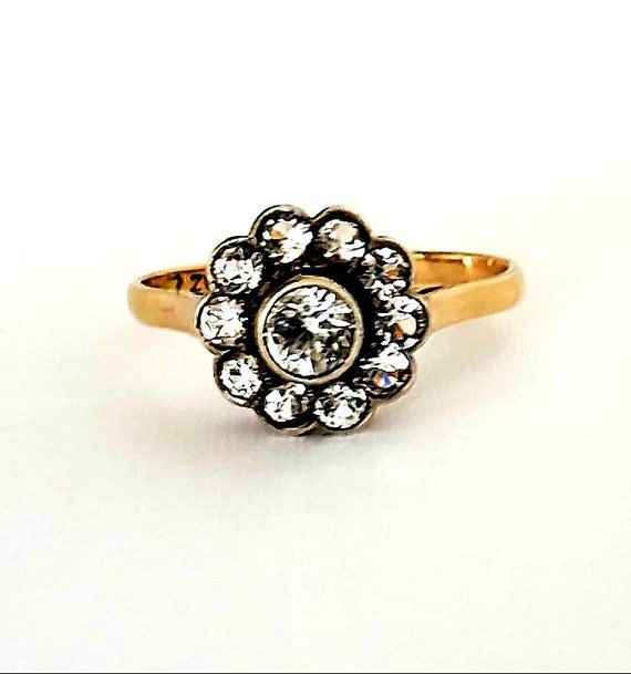 18k antique flower ring | 18k white sapphire ring 