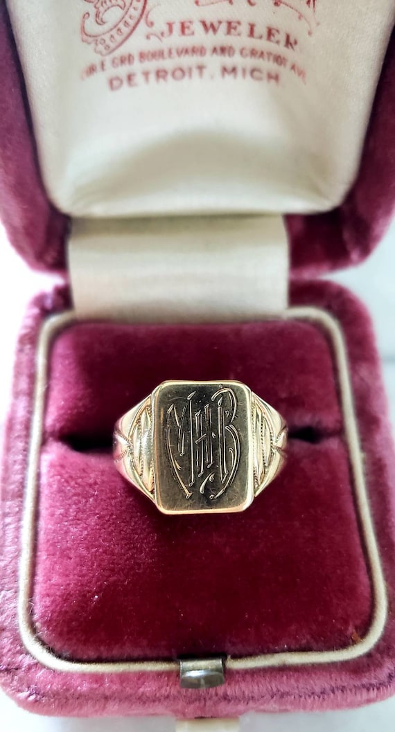 10k signet ring | monogram ring | gold signet ring