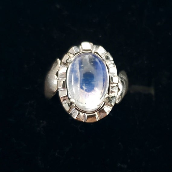 14k Moonstone ring |  oval moonstone ring | vinta… - image 1