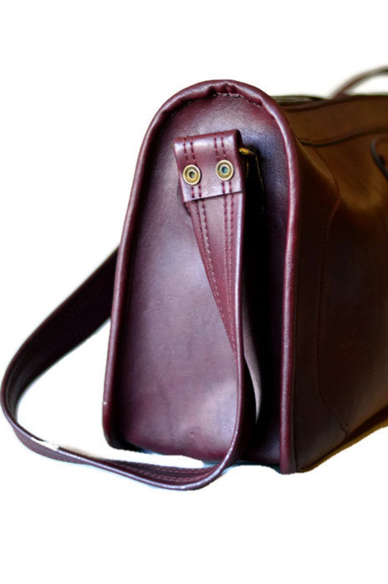 Vintage Leather Carry On Bag IUCN Water