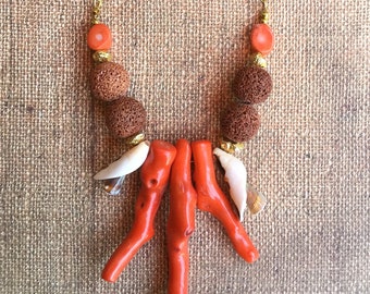 Orange Coral necklace, Beaded Shell Choker, Beach Necklace, African Necklace, Southwestern Jewelry, Chunky jewelry, Tropical Necklace, Sexy