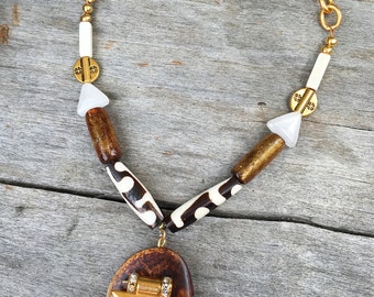 NEW Handmade Tribal Necklace, Boho, Warrior, Gypsy, Arrow, Bone, Wood, Goddess, Summer, Sexy, Unique, Statement  (Cut To and Chase Necklace)