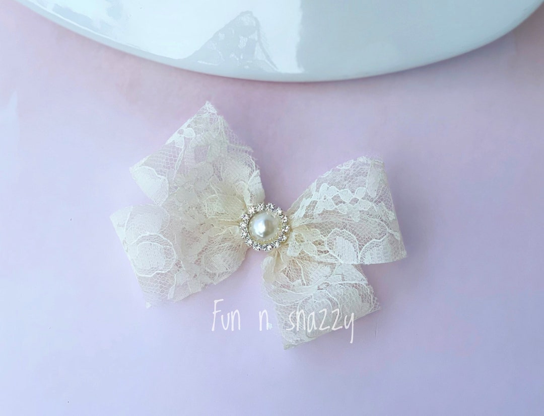 Ivory Lace Hair Bow Clip, Lace Bow Hair Clip, Ivory Bow Hair Clip