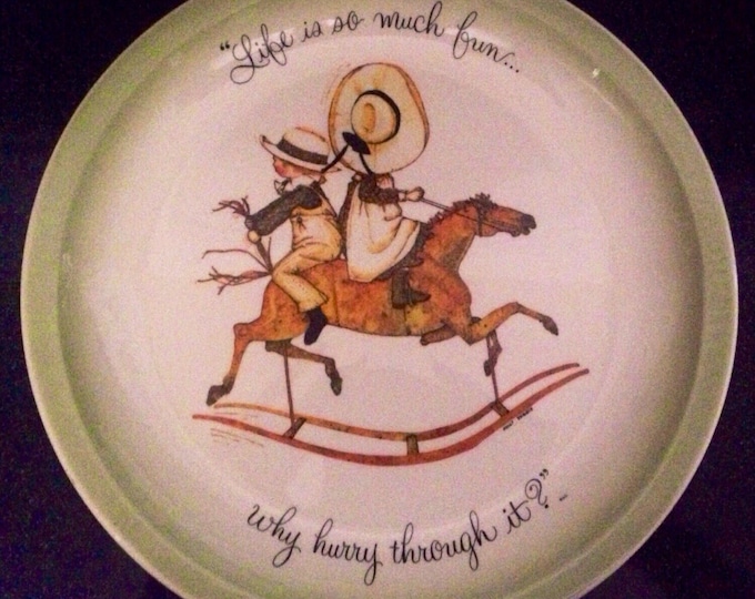 Holly Hobbie Porcelain Collector's Plate "Life is so much fun why hurry through it?", VINTAGE Friend Plate by American Greetings, 1970s