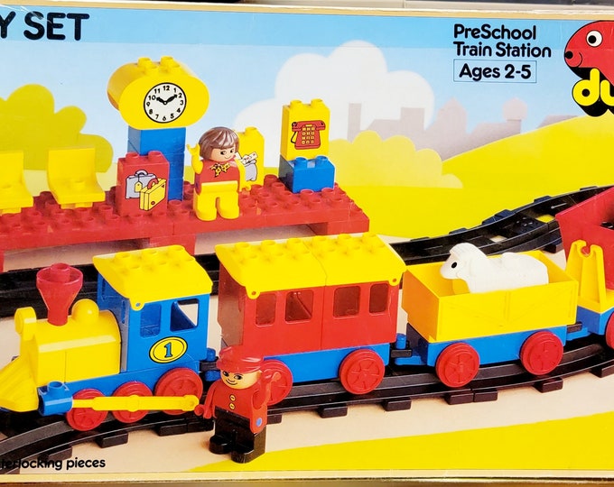 Vintage Duplo Lego Train Station Set #2701, from 1988. Complete Set with Original Box!