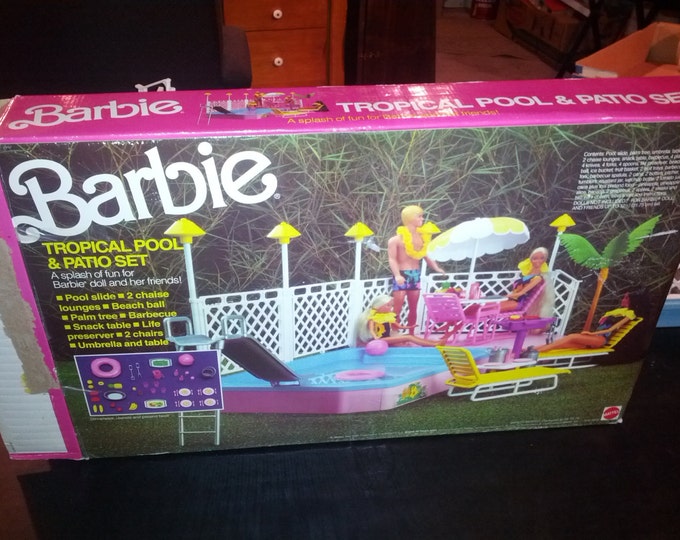 Rare, Vintage, 1986 Barbie Swimming Pool Tropical Pool and Patio. Box is in Great Condition