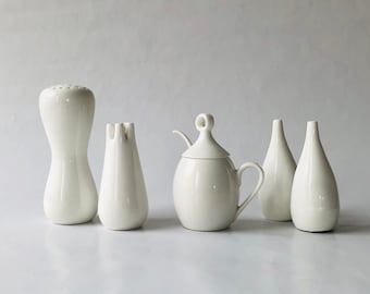 Gustavsberg - Stig Lindberg - Blue Aster - Saucer - 12.5 Cm