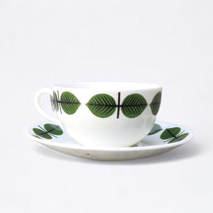 Wonderful vintage Berså tea cup and saucer by Stig Lindberg for Gustavsberg -  made in Sweden 1960s.
