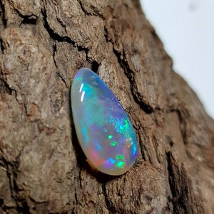 3.5 Cts Lightning Ridge, Crystal Opal, Australian Opal, Solid Opal