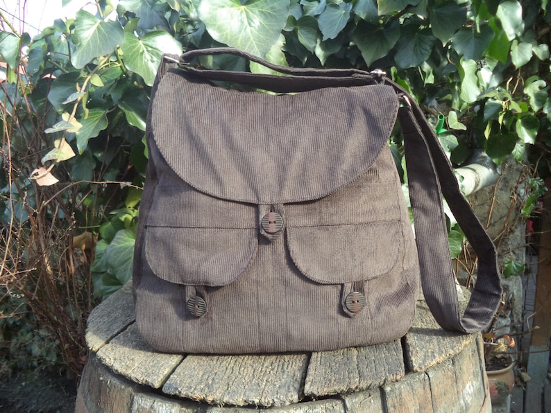 Brown corduroy messenger bag,buttoned big bag