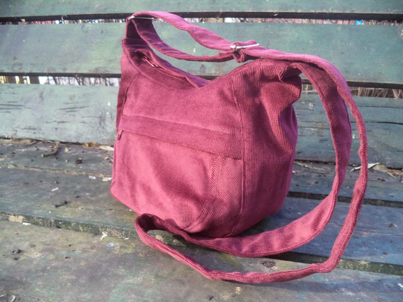 Claret corduroy shoulder bag,zippered bag