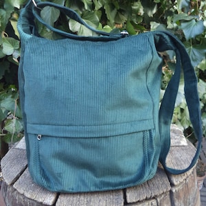 Sac à bandoulière en velours côtelé