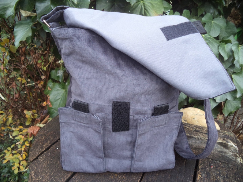 Gray corduroy messenger bag image 3